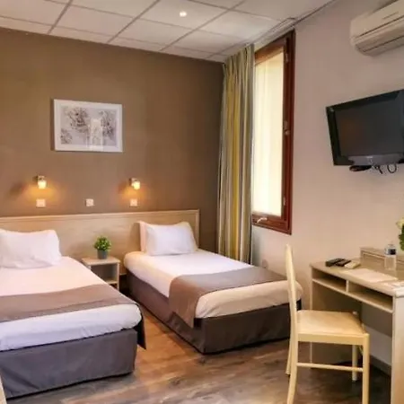 Cit'hotel Le Louvre Orange 3* Orange (Vaucluse)