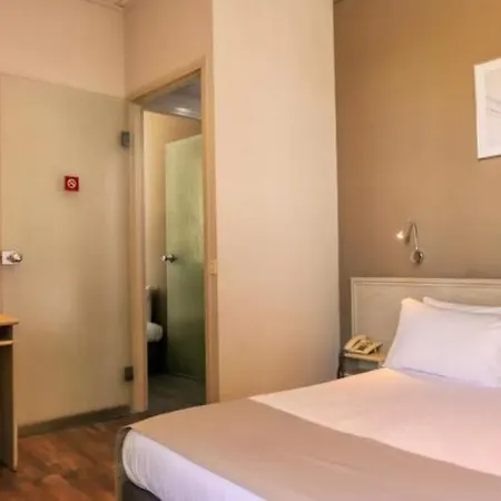 Cit'hotel Le Louvre Orange Orange (Vaucluse)