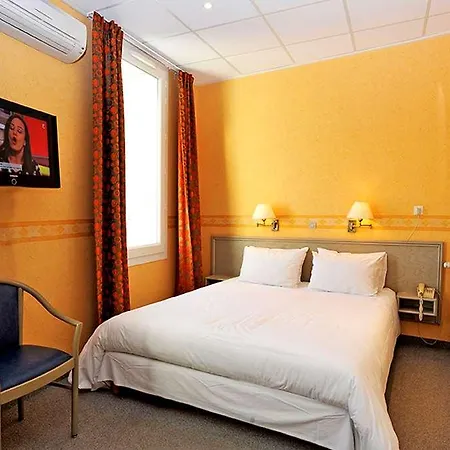 Hotel Cit'hotel Le Louvre Orange 3*