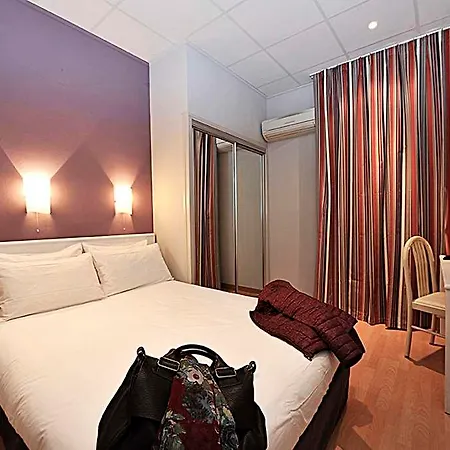 Cit'hotel Le Louvre Orange 3* Orange (Vaucluse)