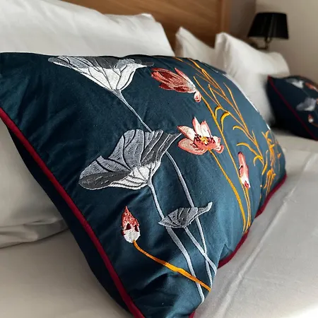 מלון Cit'hotel Le Louvre 3*